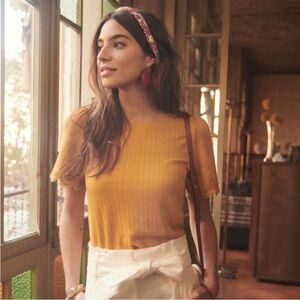 Sezane Cleo scalloped sleeve top, size L